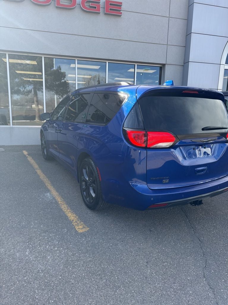 2020 Chrysler Pacifica 35th Anniversary Touring L Plus