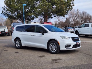 2026 Chrysler Pacifica PACIFICA SELECT AWD