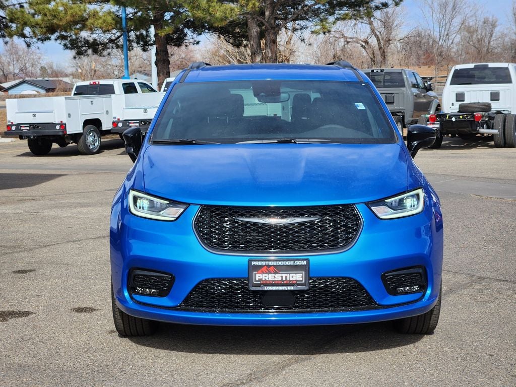 2026 Chrysler Pacifica PACIFICA SELECT AWD