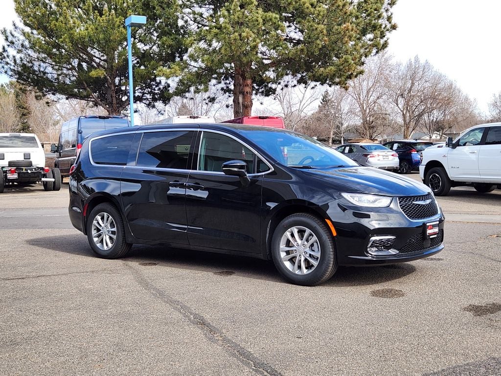 2026 Chrysler Pacifica PACIFICA SELECT AWD