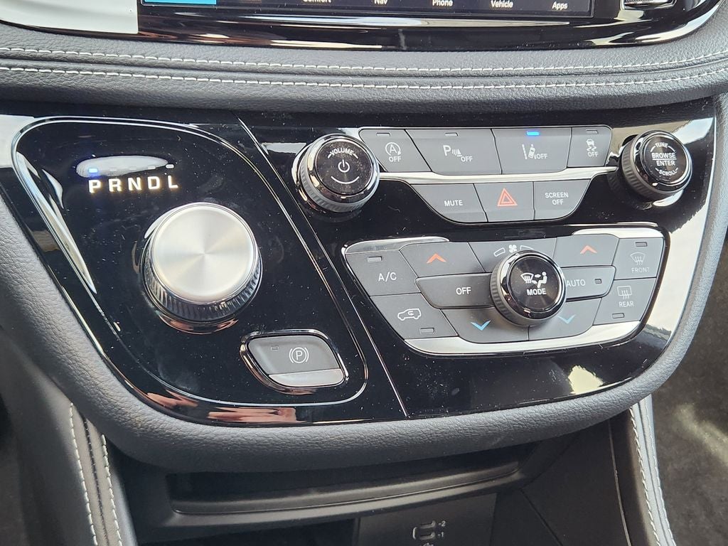 2026 Chrysler Pacifica PACIFICA LIMITED AWD