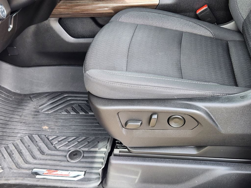 2024 Chevrolet Silverado 1500 4WD Crew Cab Short Bed RST