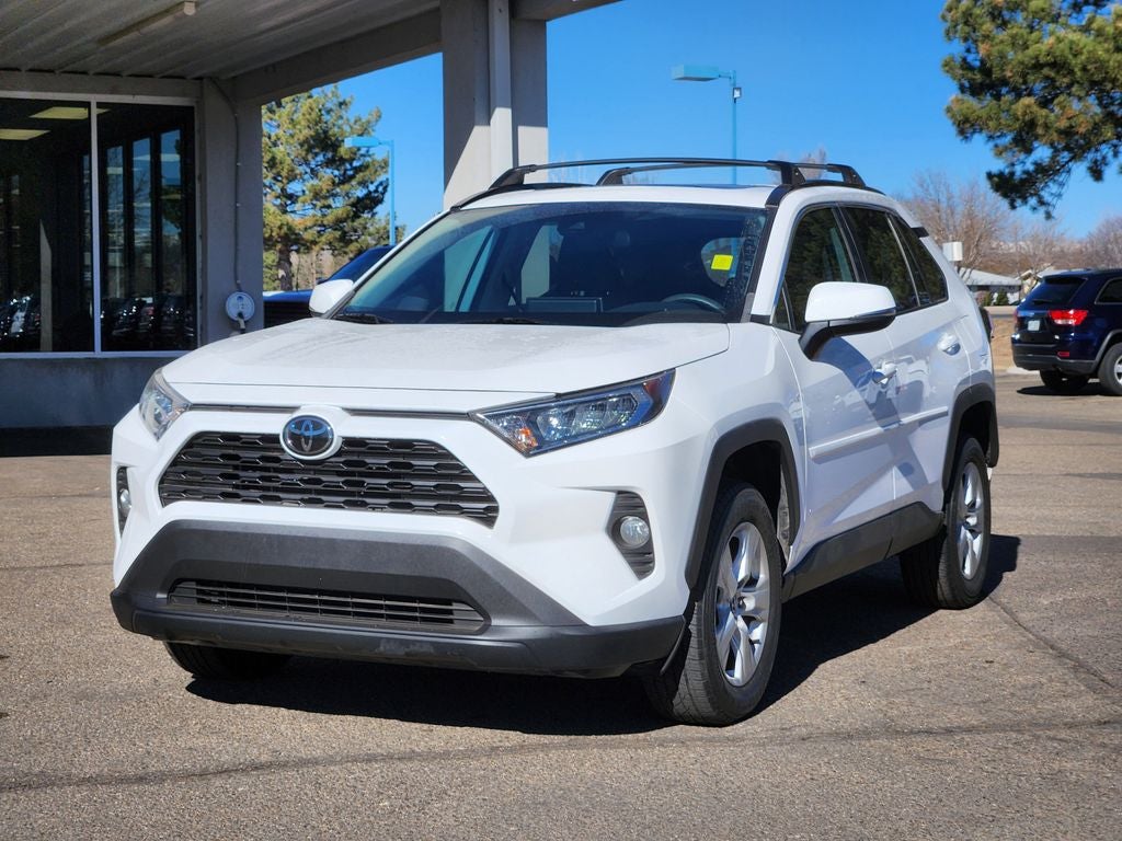 2020 Toyota RAV4 XLE