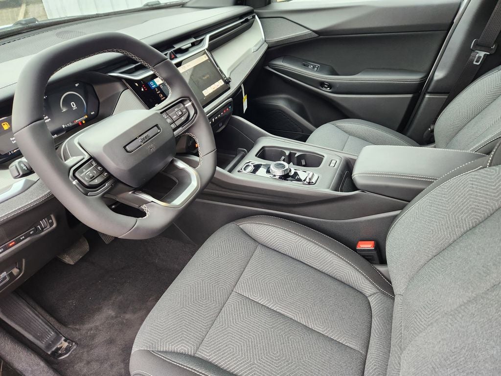 2026 Jeep Cherokee CHEROKEE LAREDO 4X4