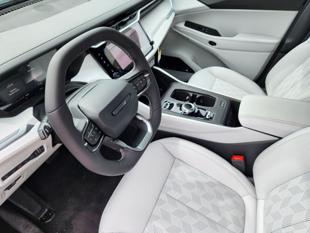2026 Jeep Cherokee Overland