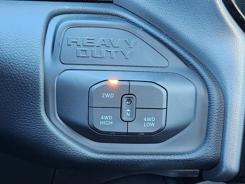 2026 RAM 3500 RAM 3500 BIG HORN CREW CAB 4X4 6'4' BOX