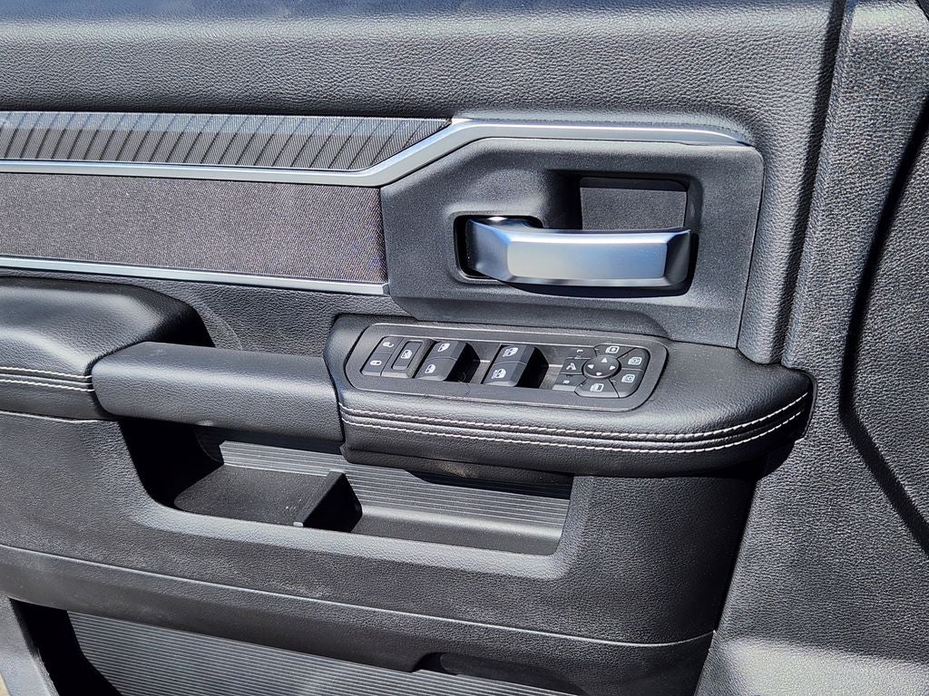 2026 RAM 3500 RAM 3500 BIG HORN CREW CAB 4X4 6'4' BOX