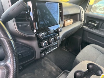 2022 RAM 3500 Tradesman Crew Cab 4x4 8' Box