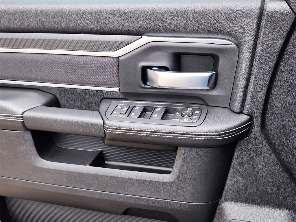 2026 RAM 3500 RAM 3500 BIG HORN CREW CAB 4X4 8' BOX