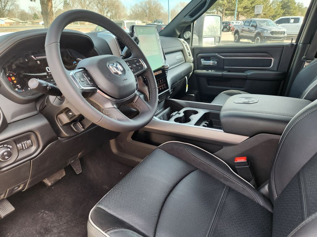 2026 RAM 3500 RAM 3500 LARAMIE CREW CAB 4X4 8' BOX