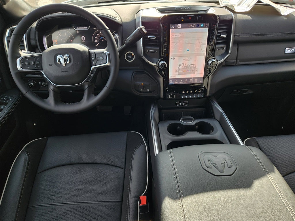 2026 RAM 3500 RAM 3500 LARAMIE CREW CAB 4X4 8' BOX