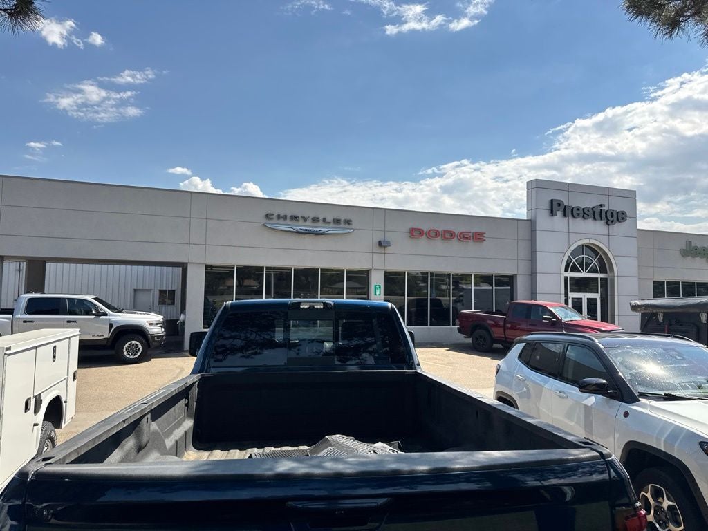 2024 RAM 3500 Laramie Crew Cab 4x4 8' Box
