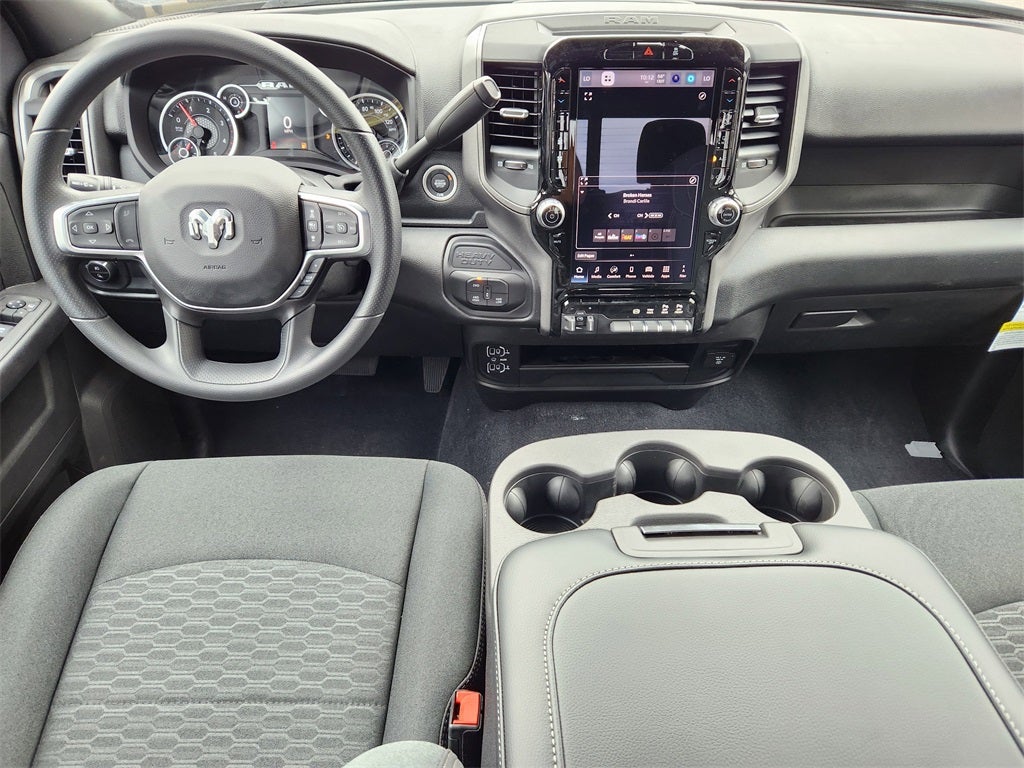 2025 RAM 2500 RAM 2500 TRADESMAN CREW CAB 4X4 6'4' BOX