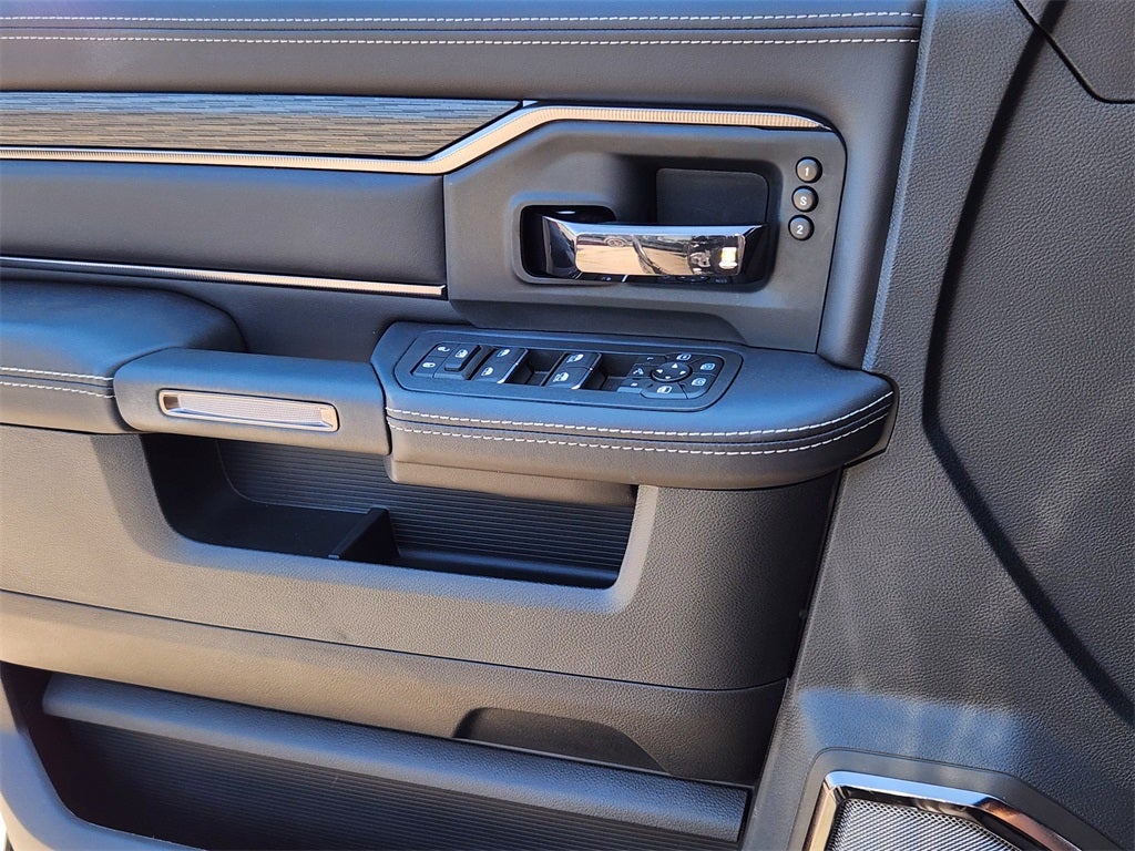 2025 RAM 2500 RAM 2500 REBEL CREW CAB 4X4 6'4' BOX