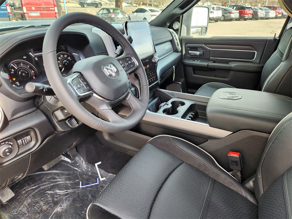 2026 RAM 2500 RAM 2500 LARAMIE MEGA CAB 4X4 6'4' BOX