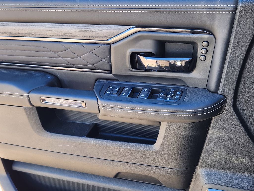 2026 RAM 2500 RAM 2500 LIMITED CREW CAB 4X4 6'4' BOX