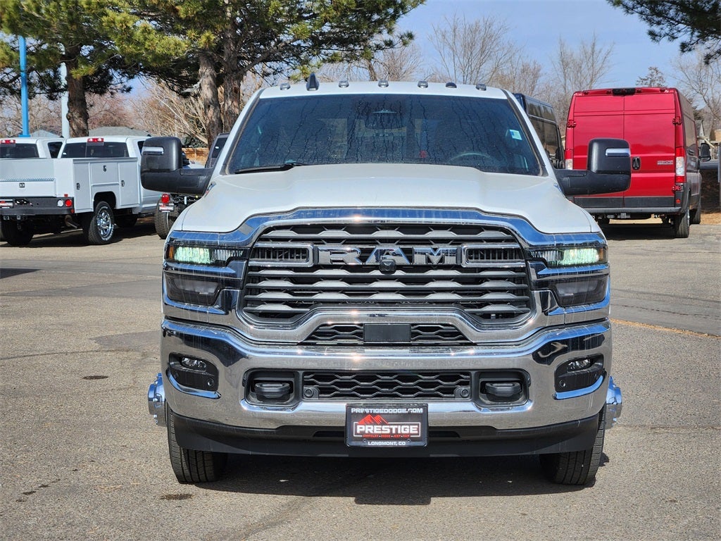 2026 RAM 3500 RAM 3500 TRADESMAN CREW CAB 4X4 8' BOX