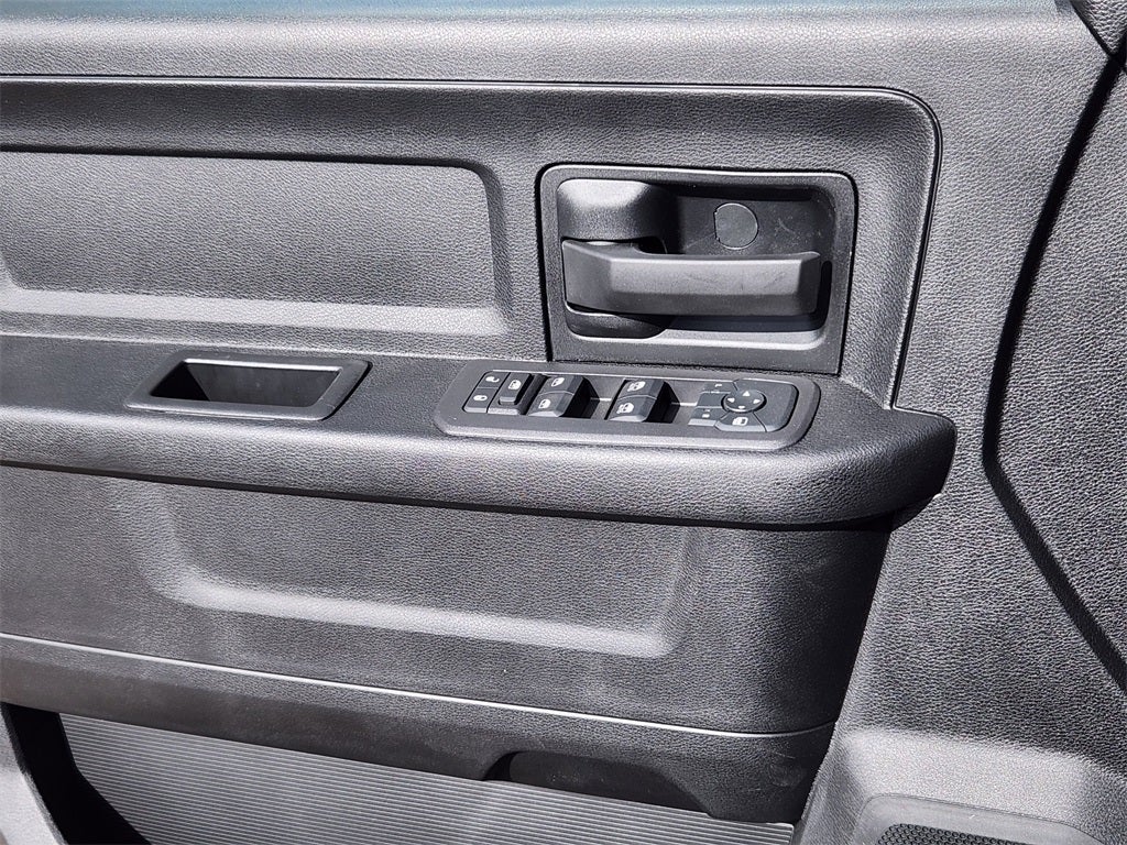 2026 RAM 3500 RAM 3500 TRADESMAN CREW CAB 4X4 8' BOX