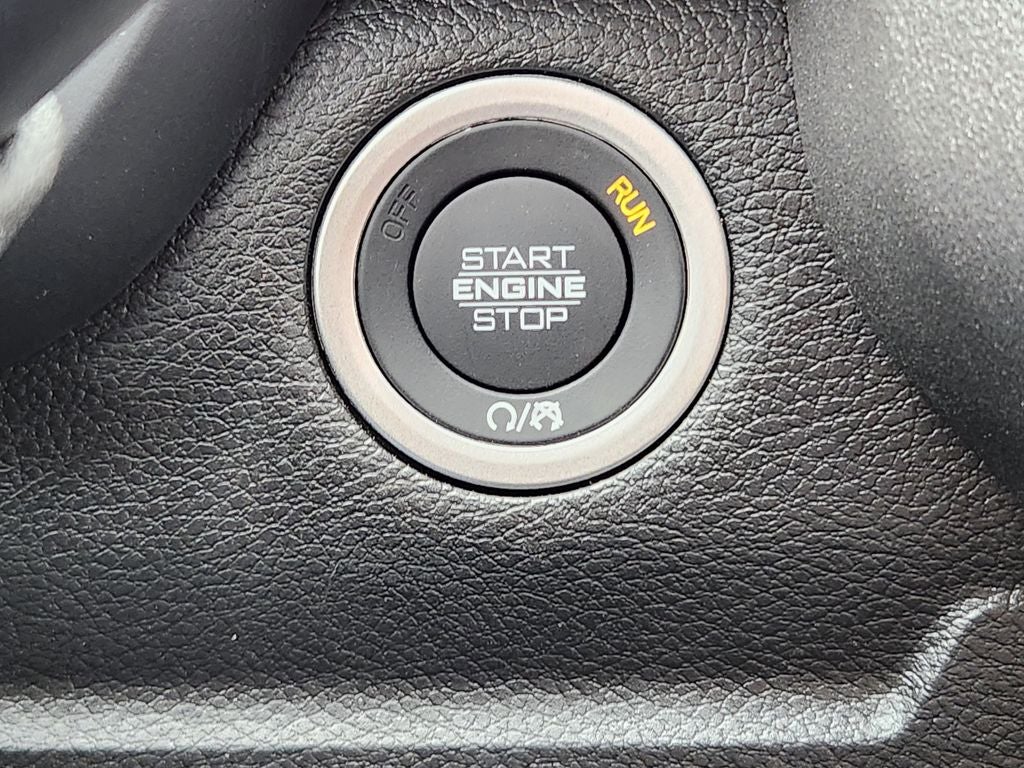 2026 RAM 3500 RAM 3500 TRADESMAN CREW CAB 4X4 8' BOX