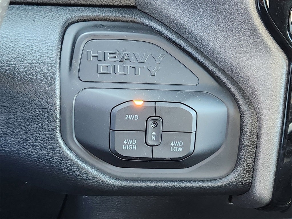 2026 RAM 3500 RAM 3500 TRADESMAN CREW CAB 4X4 8' BOX