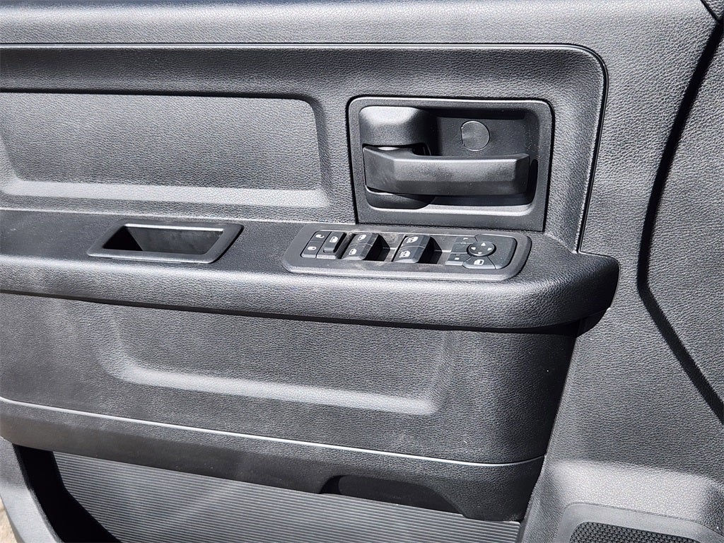 2026 RAM 3500 RAM 3500 TRADESMAN CREW CAB 4X4 8' BOX