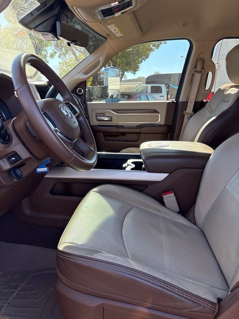 2022 RAM 3500 Laramie