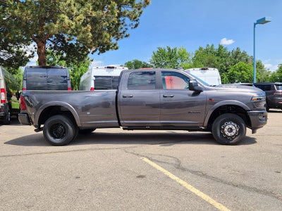 2026 RAM 3500 RAM 3500 LIMITED CREW CAB 4X4 8' BOX