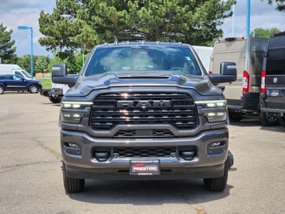 2026 RAM 3500 RAM 3500 LIMITED CREW CAB 4X4 8' BOX