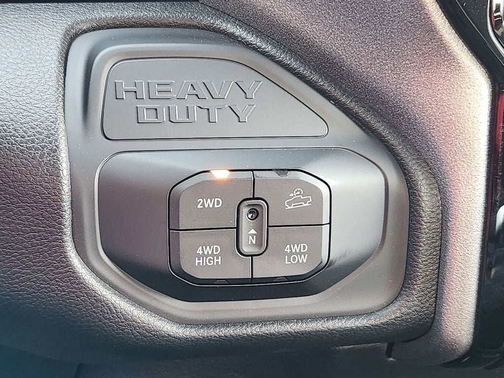 2026 RAM 2500 RAM 2500 WARLOCK CREW CAB 4X4 6'4' BOX