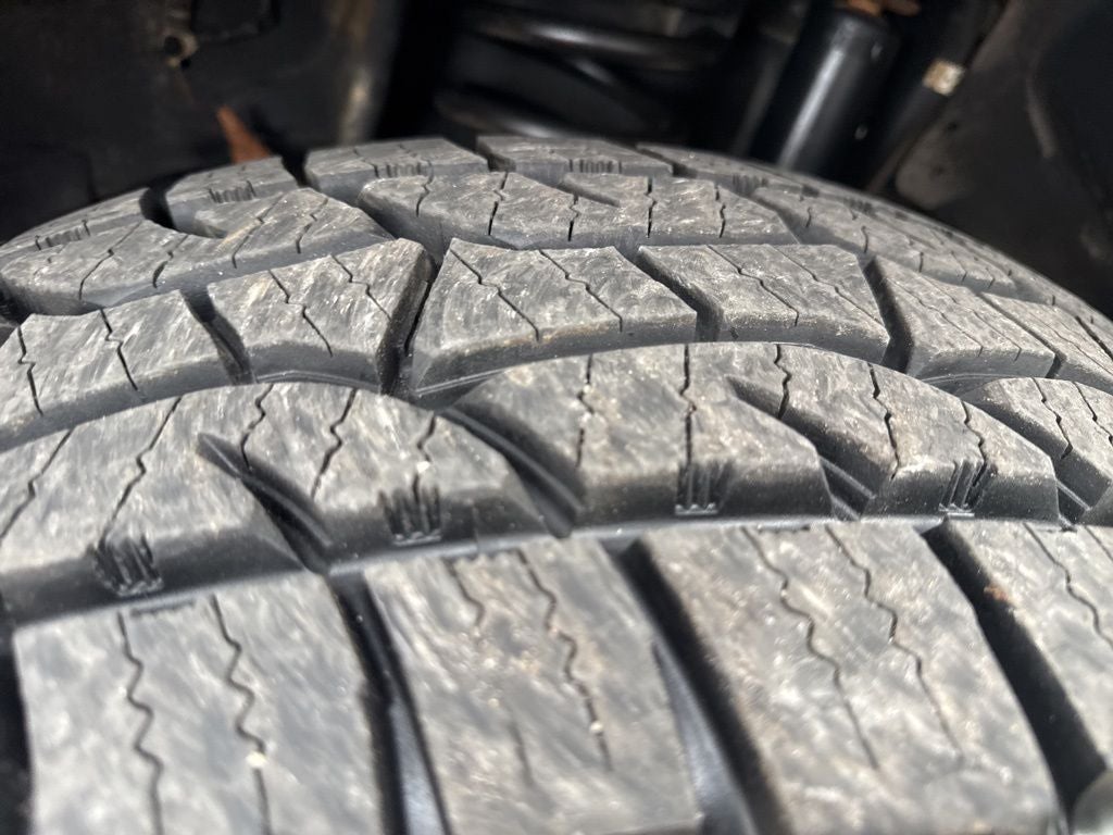 2017 RAM 2500 Tradesman Crew Cab 4x4 8' Box