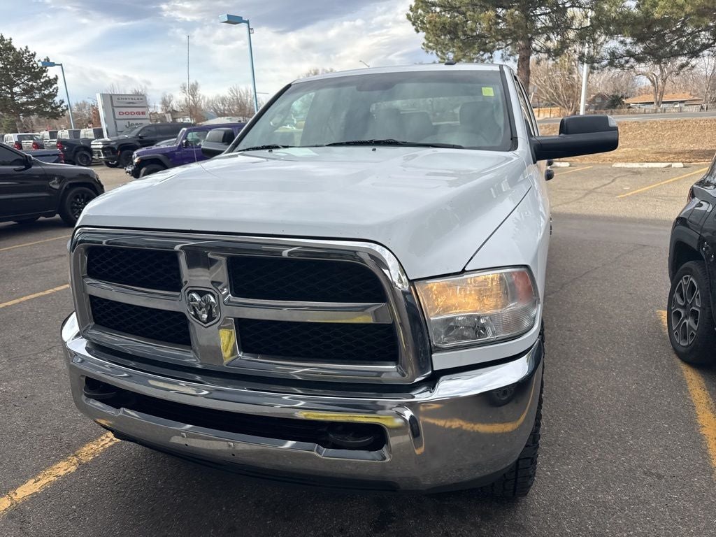 2017 RAM 2500 Tradesman Crew Cab 4x4 8' Box
