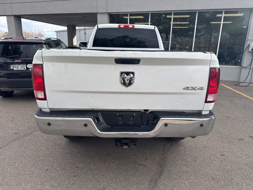 2017 RAM 2500 Tradesman Crew Cab 4x4 8' Box
