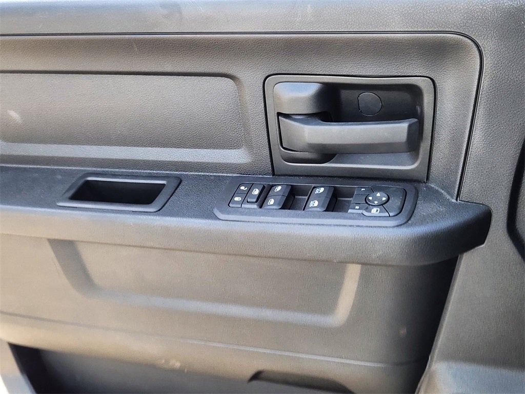 2026 RAM 2500 RAM 2500 TRADESMAN CREW CAB 4X4 8' BOX