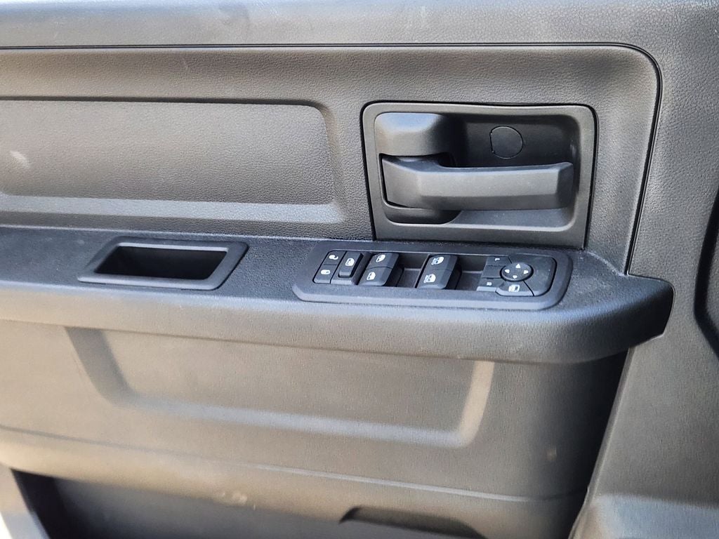 2026 RAM 2500 RAM 2500 TRADESMAN CREW CAB 4X4 8' BOX