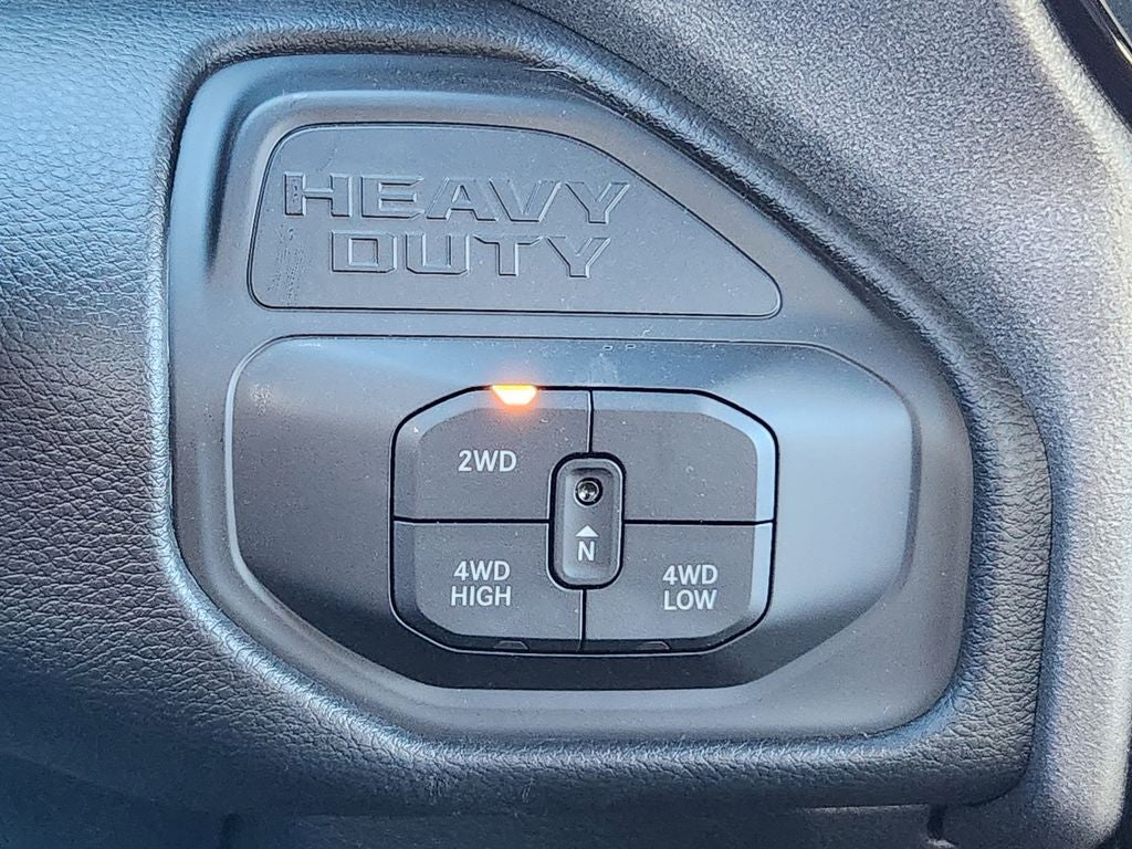 2026 RAM 2500 RAM 2500 TRADESMAN CREW CAB 4X4 8' BOX