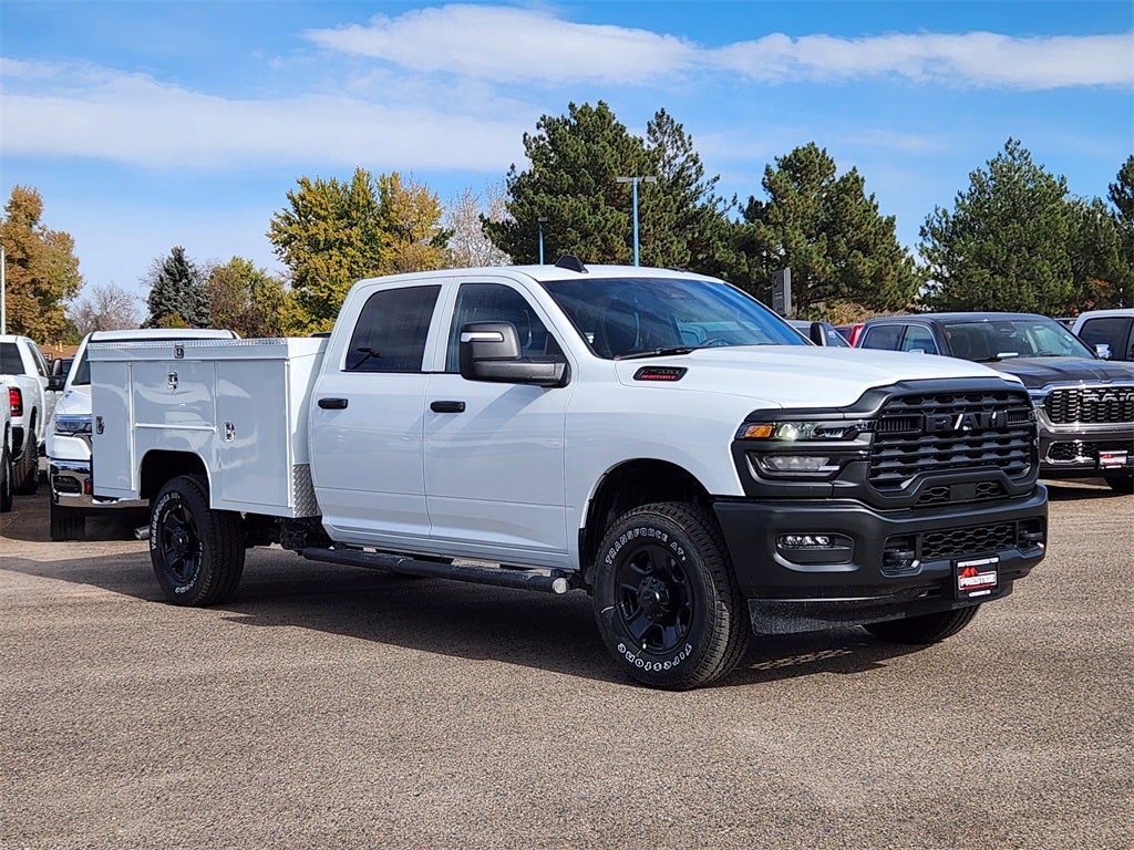 2026 RAM 2500 RAM 2500 TRADESMAN CREW CAB 4X4 8' BOX