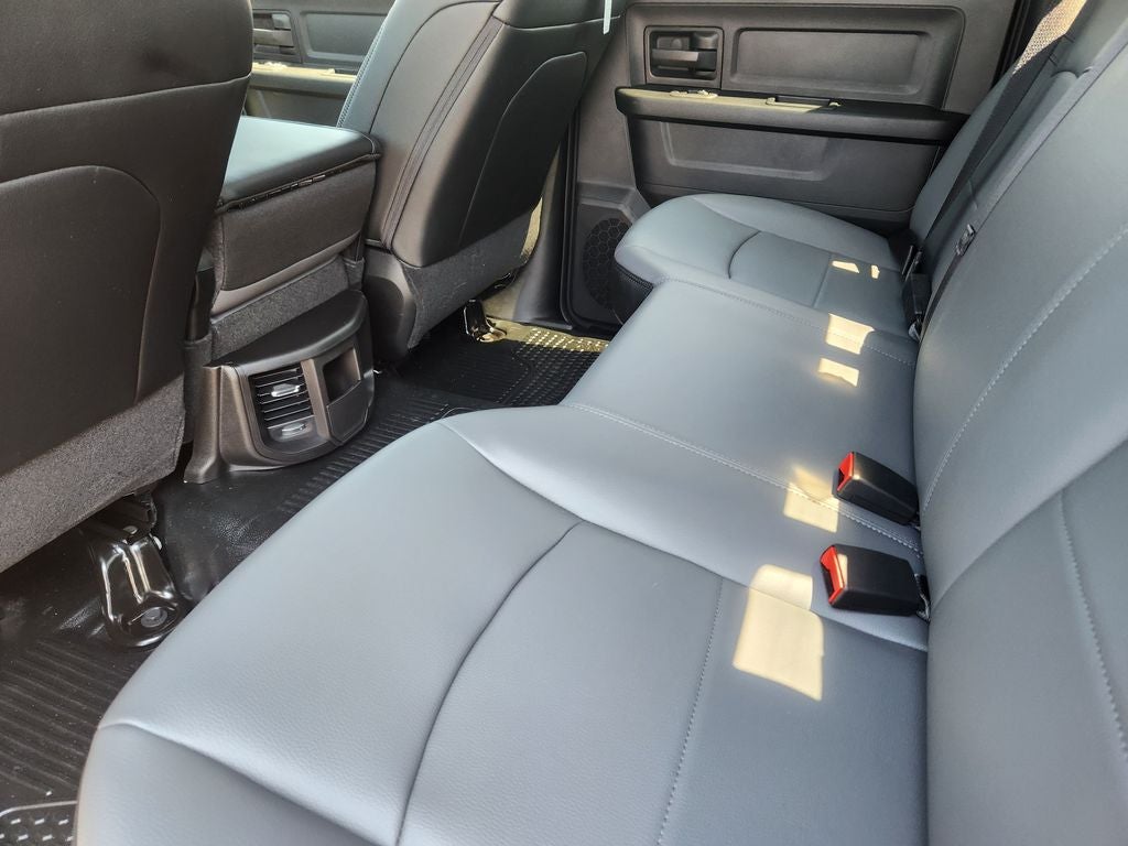 2026 RAM 2500 RAM 2500 TRADESMAN CREW CAB 4X4 8' BOX