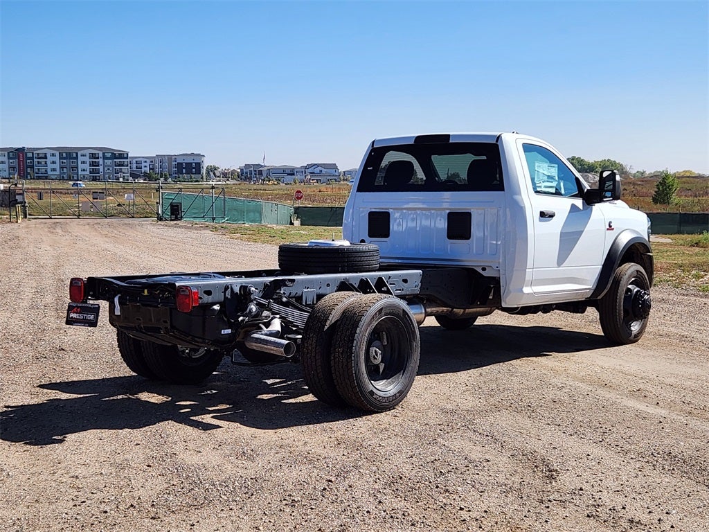 2026 RAM 5500 Chassis Cab RAM 5500 TRADESMAN CHASSIS REGULAR CAB 4X4 84' CA