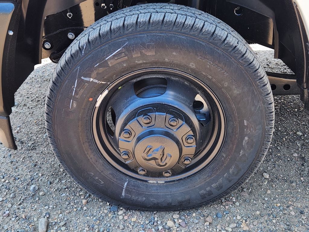 2026 RAM 3500 Chassis Cab RAM 3500 TRADESMAN CREW CAB CHASSIS 4X4 60' CA
