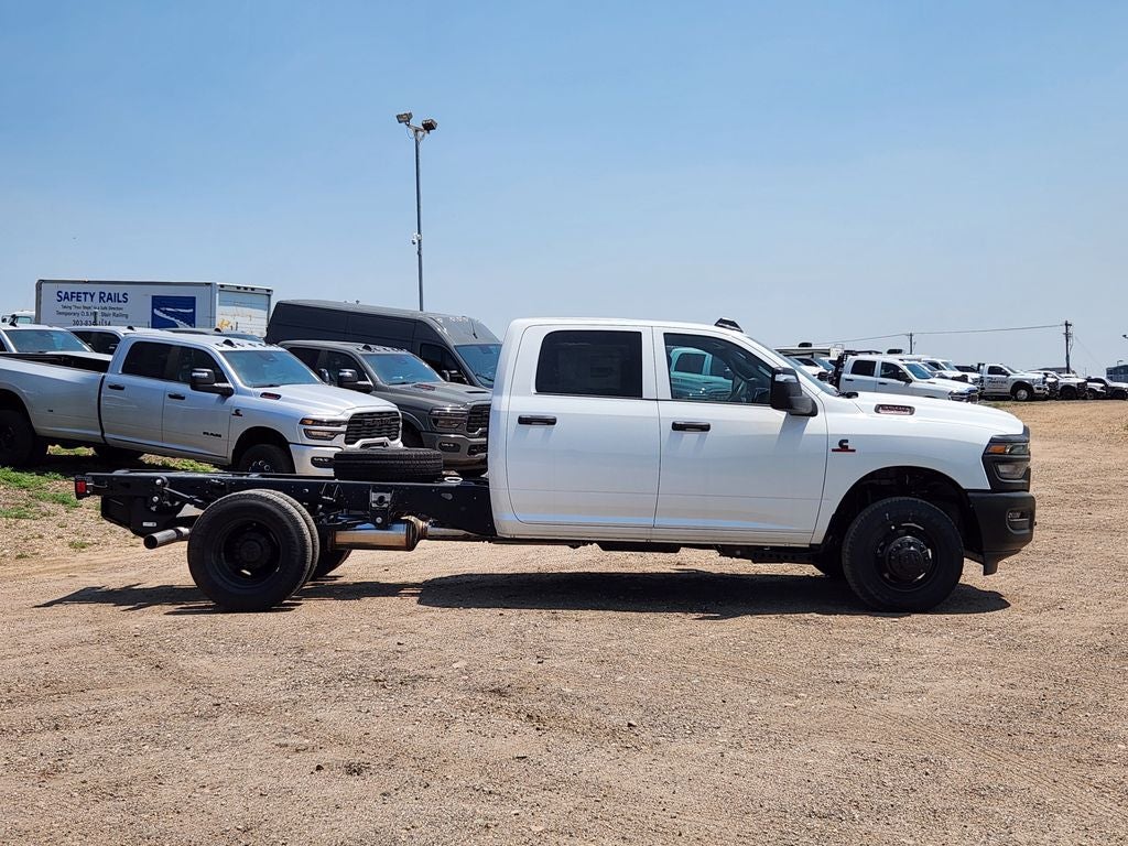 2026 RAM 3500 Chassis Cab RAM 3500 TRADESMAN CREW CAB CHASSIS 4X4 60' CA