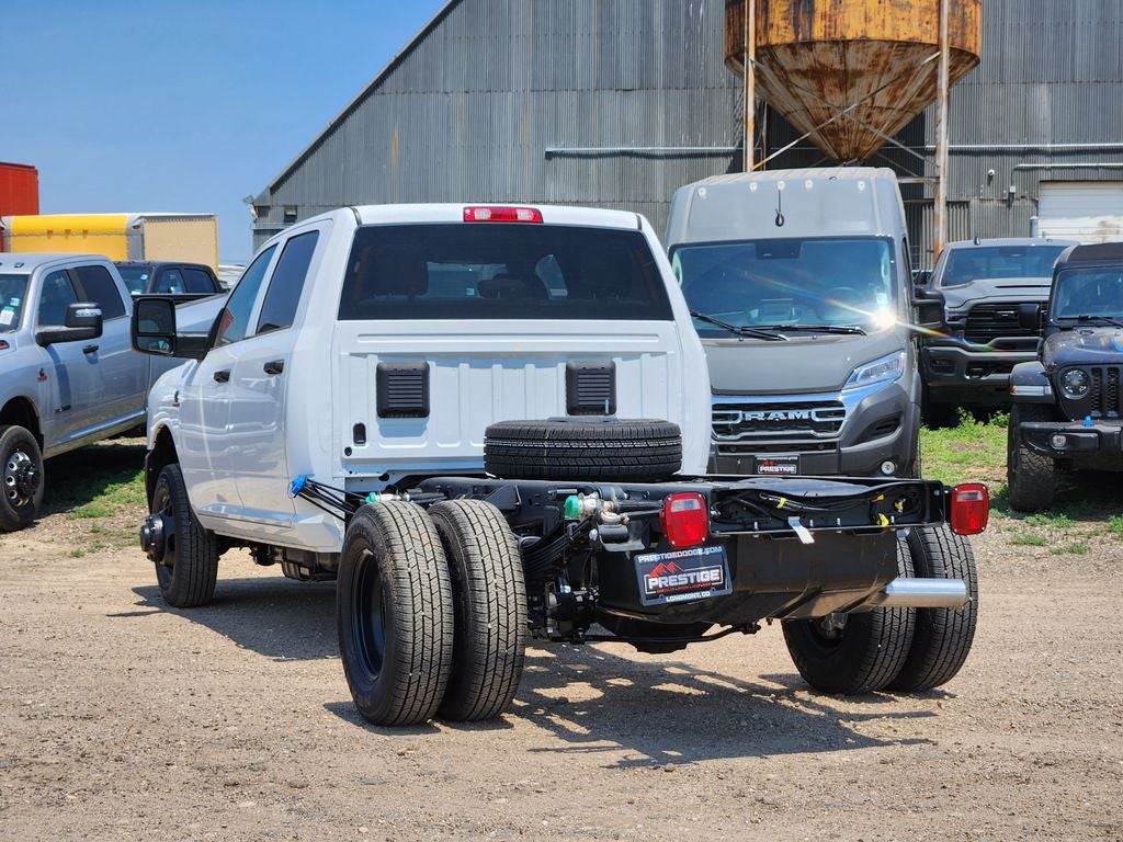 2026 RAM 3500 Chassis Cab RAM 3500 TRADESMAN CREW CAB CHASSIS 4X4 60' CA