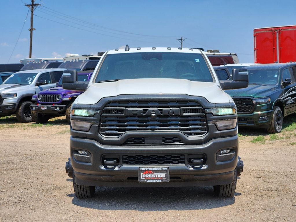 2026 RAM 3500 Chassis Cab RAM 3500 TRADESMAN CREW CAB CHASSIS 4X4 60' CA