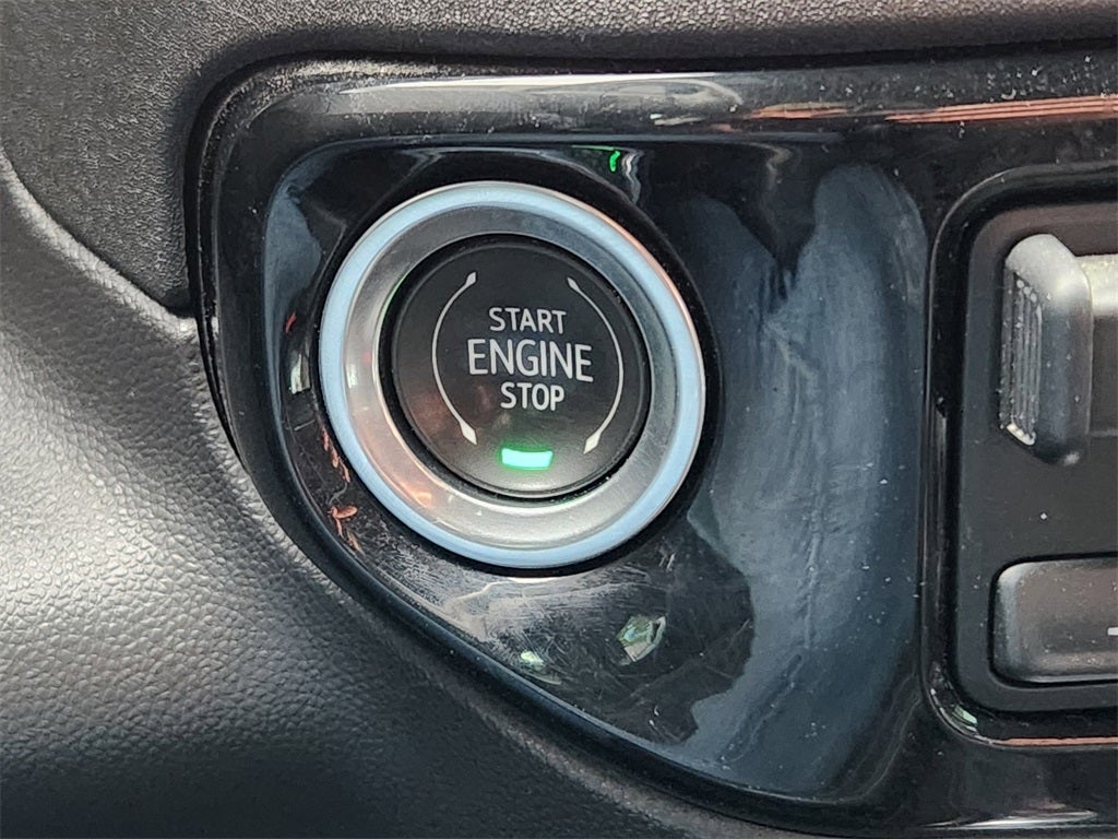 2023 GMC Sierra 1500 4WD Crew Cab Standard Box Elevation