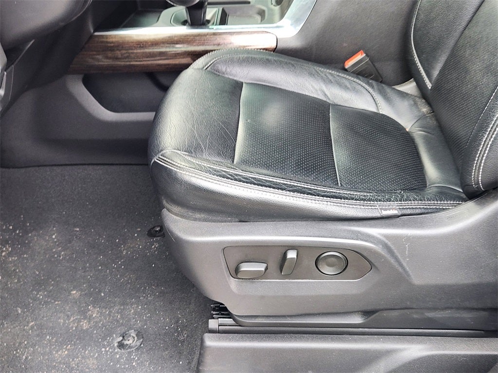 2023 GMC Sierra 1500 4WD Crew Cab Standard Box Elevation