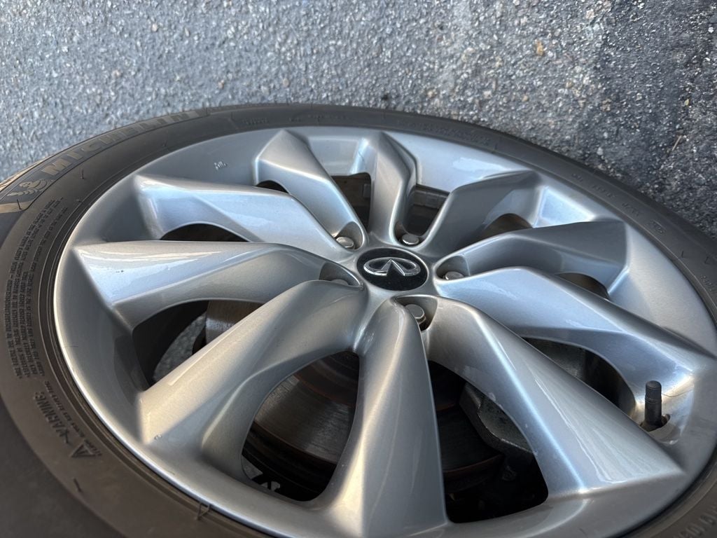 2022 INFINITI QX50 LUXE AWD