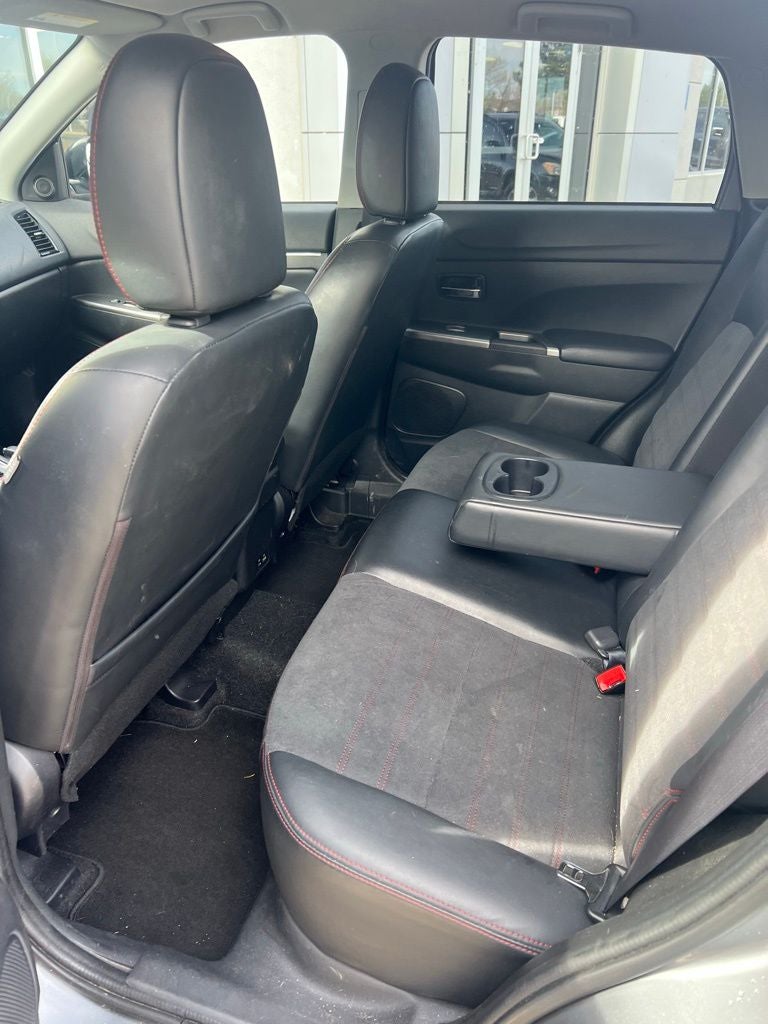 2022 Mitsubishi Outlander Sport Base