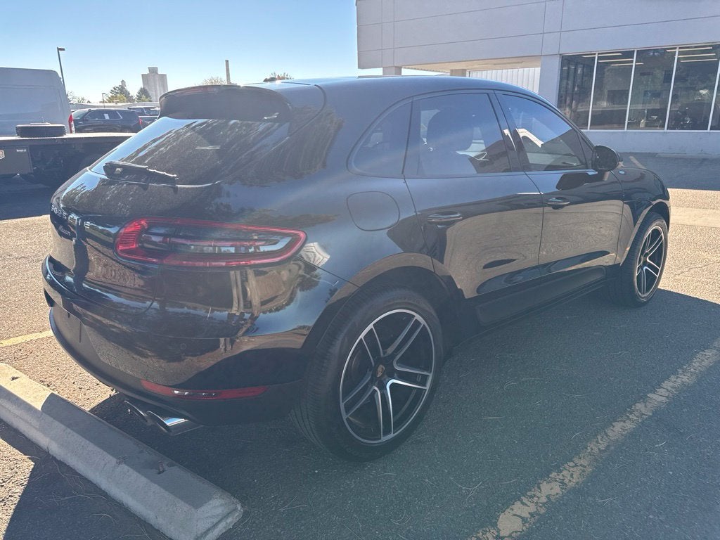 2018 Porsche Macan Sport Edition