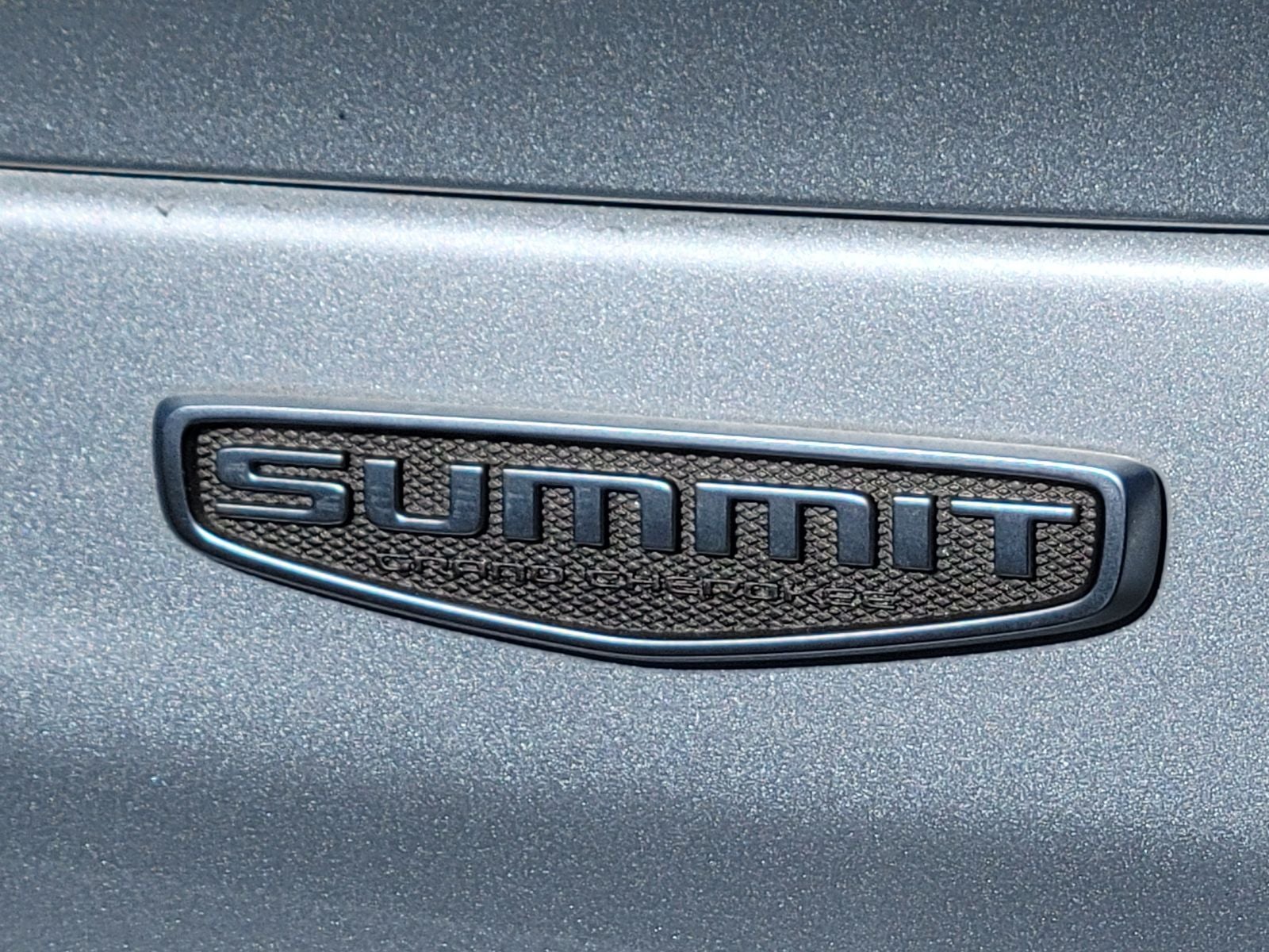 2023 Jeep Grand Cherokee Summit Reserve