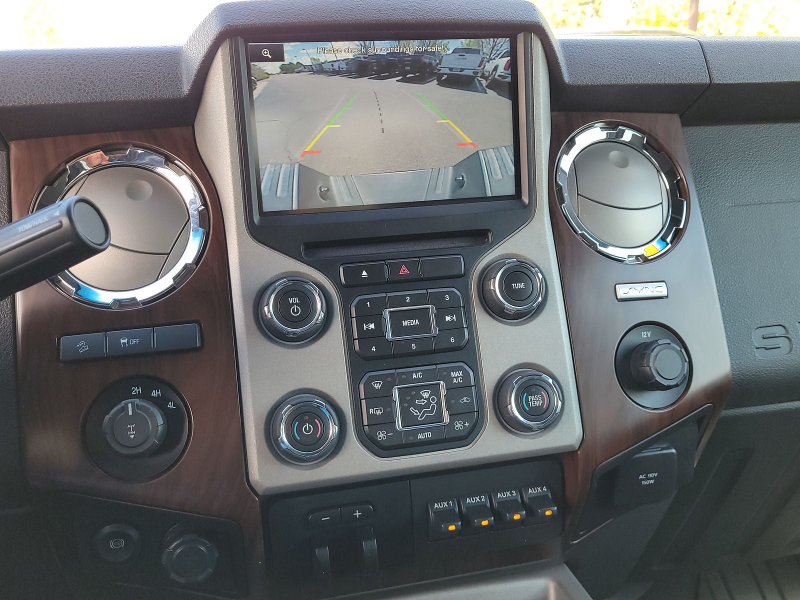 2016 Ford F-250SD Lariat