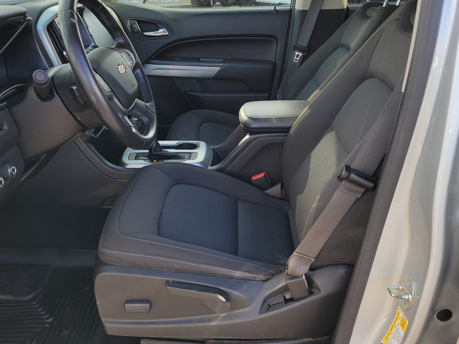 2017 Chevrolet Colorado LT